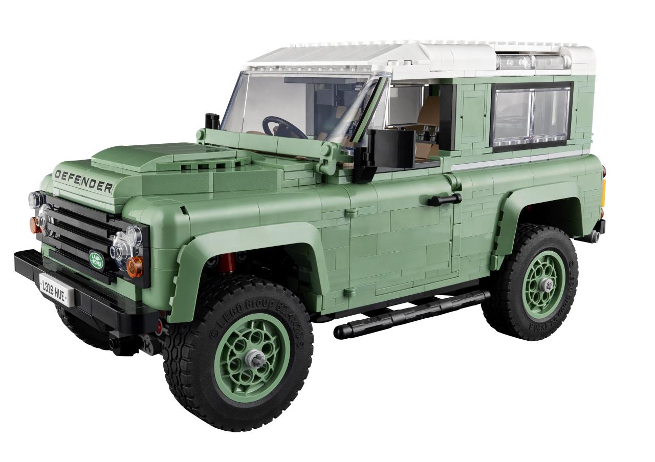 Lego defender leisurian