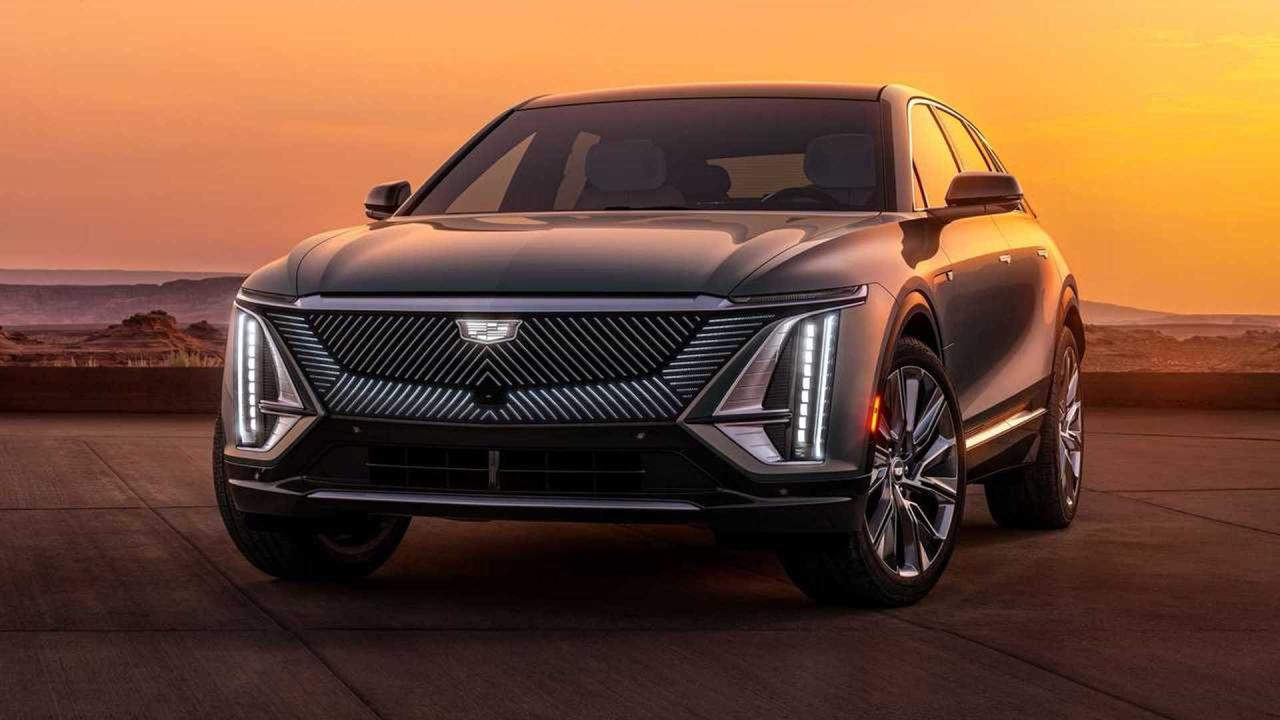 2024 cadillac lyriq