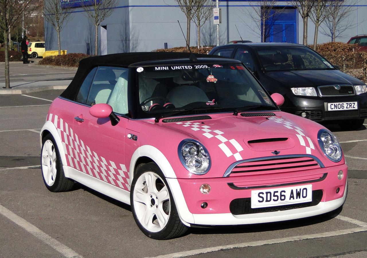 Pink mini cooper