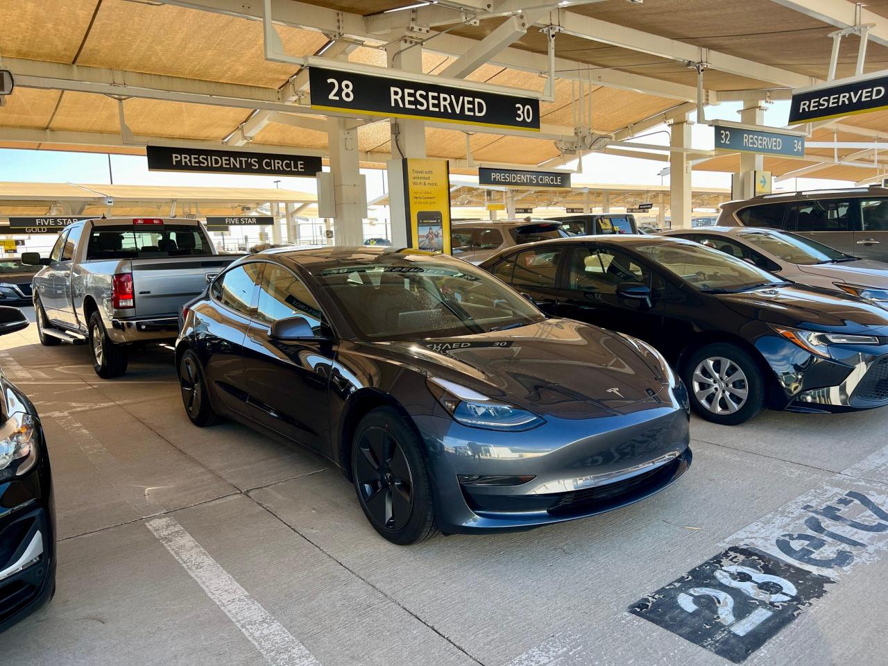 Hertz tesla sale