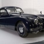 Jaguar xk120 roadster